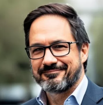 Alejandro-Dutto-Tenable-e1725559072447-356x364